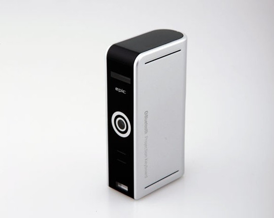 Epic Projection Keyboard and Mouse by Celluon2_copy